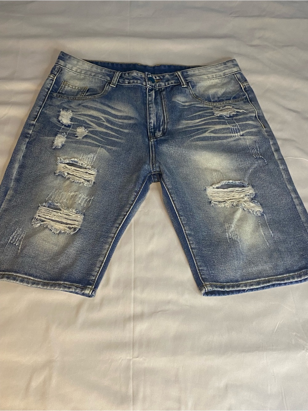 Men's Blue Light Wash Distressed Denim Shorts Regular Fit Flat Front Zip